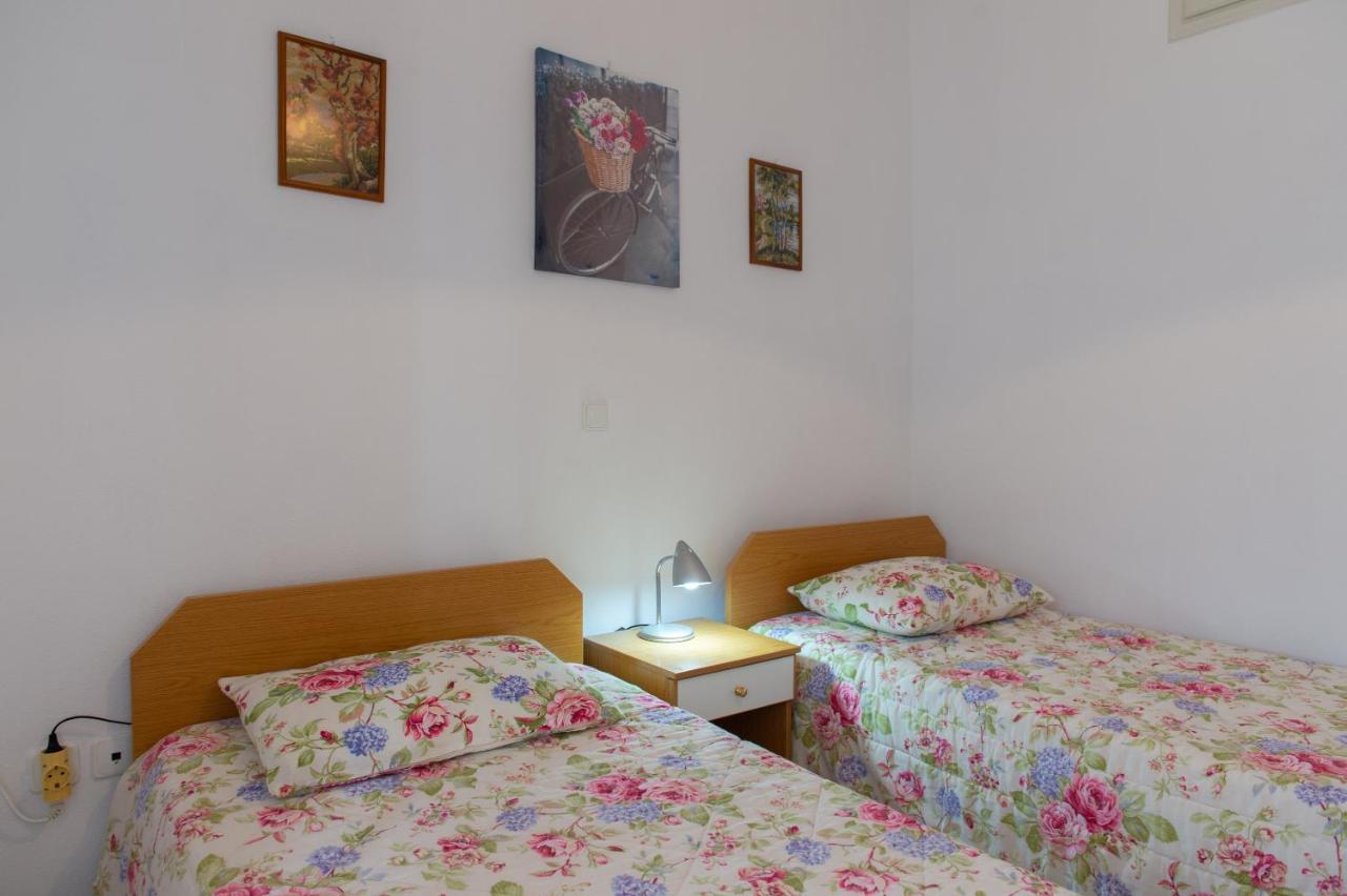 Aphrodite Holiday Home Артемон Экстерьер фото